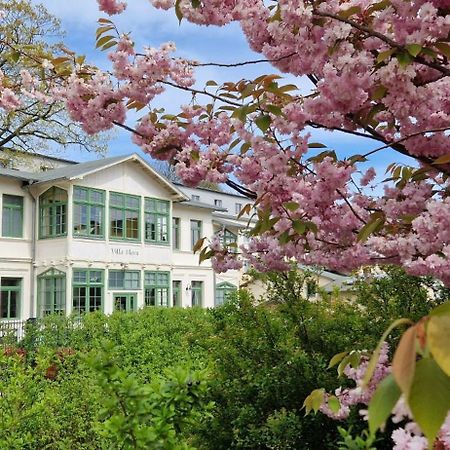 Villa Flora ゼーバート・ヘリングスドルフ エクステリア 写真